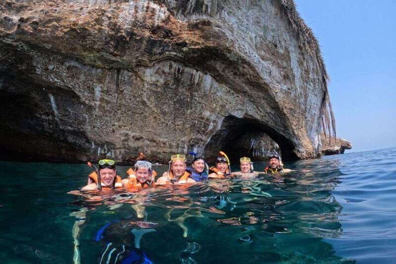 puerto-vallarta-snorkeling-tour-to-los-arcos-de-mismaloya