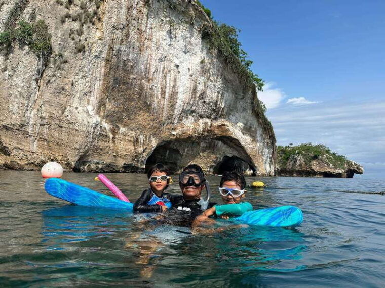 puerto-vallarta-snorkeling-tour-to-los-arcos-de-mismaloya