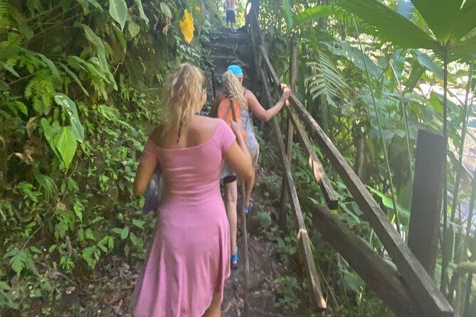 puerto-viejo-hidden-gems-and-waterfall