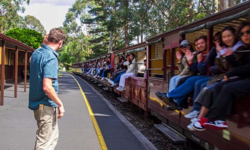 Puffing Billy, Forest Trails & Yarra Valley Discovery Tour - FAQs