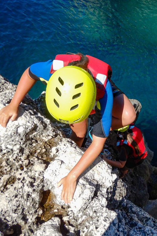 pula-coasteering-adventure-with-guide-and-photos