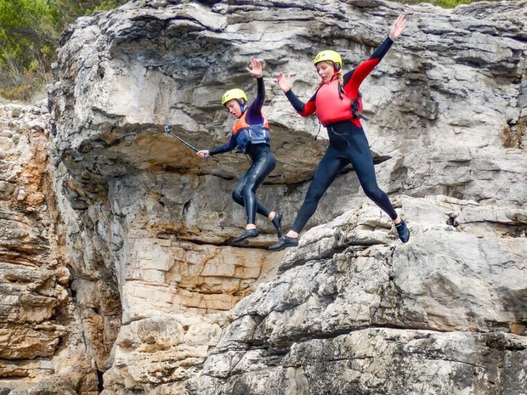 pula-coasteering-adventure-with-guide-and-photos