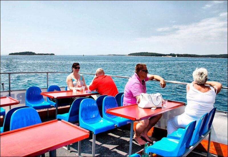 pula-harbor-cruise-with-unlimited-drinks