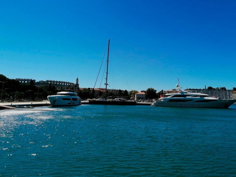 pula-harbor-cruise-with-unlimited-drinks