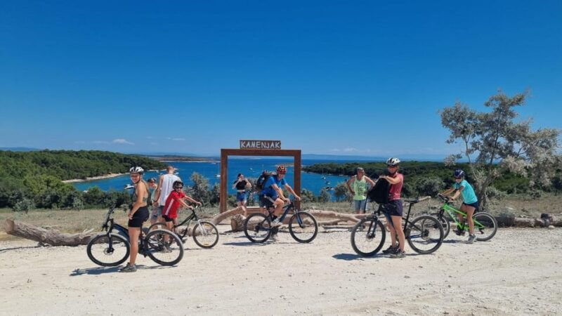 pula-kamenjak-bike-tour-with-blue-cave-and-cliffs-visit