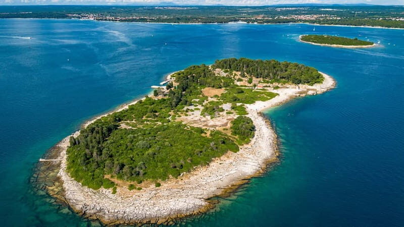 Pula: National Park Brijuni Cruise with Lunch and Drinks - Key Points