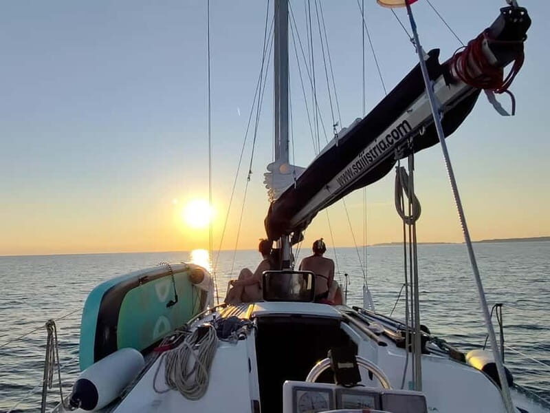 Pula Private Sunset Cruise: Dolphins, Wine & 3 Golden Hours - Who Would Love This Experience?