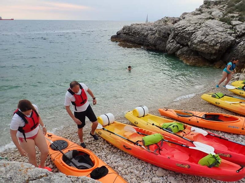 Pula: Sunset Adventure  Boat, Kayak, Snorkeling & Sunset - FAQs