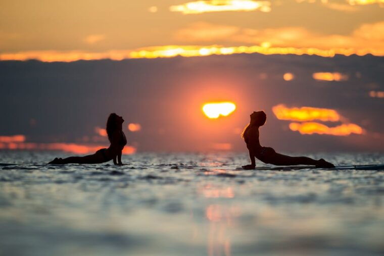 pula-sup-yoga-classes-at-morning-sunset