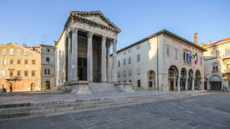 pula-tour-in-german-with-a-genuine-pulanian