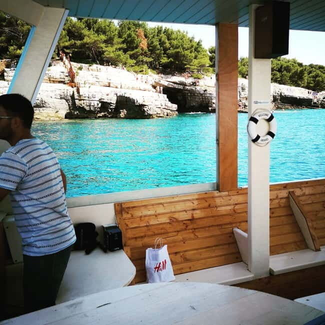 Pula Verudela: Glass-Bottom Boat and Swim with Fish Tour - What to Expect from the Glass-Bottom Boat Tour