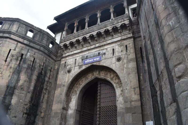 Pune: Private Walking Tour & Food tasting with a Local - Exploring Pune’s Heritage on Foot