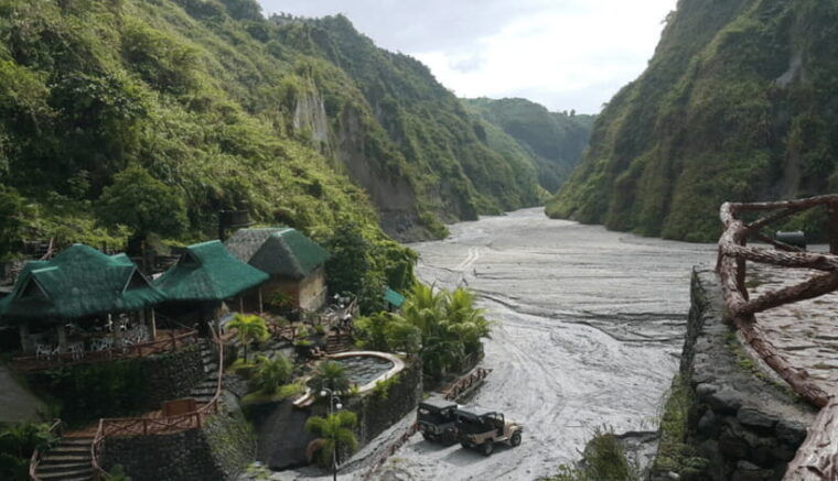 puning-hot-spirng-day-tour-from-manila