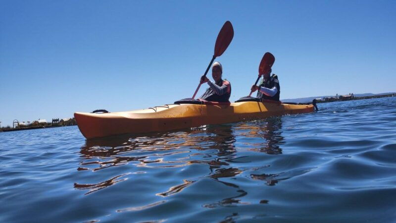 puno-kayaking-at-lake-titicaca-uros-taquile