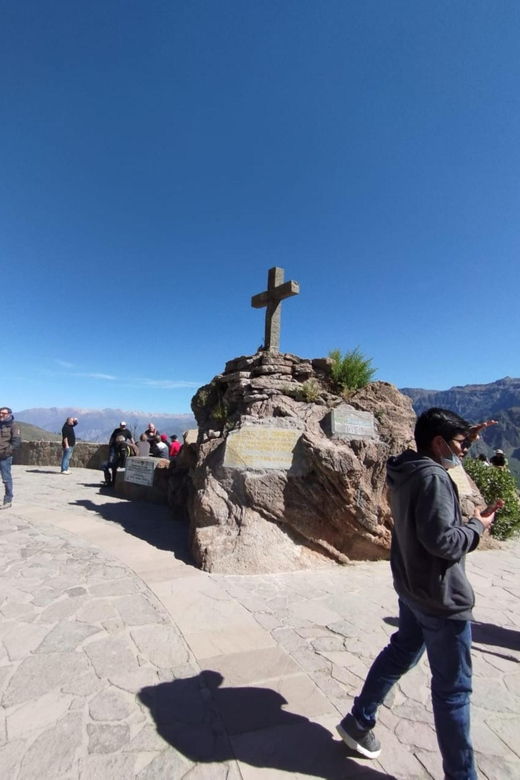 puno-to-arequipa-2-day-1-night-colca-canyon-excursion