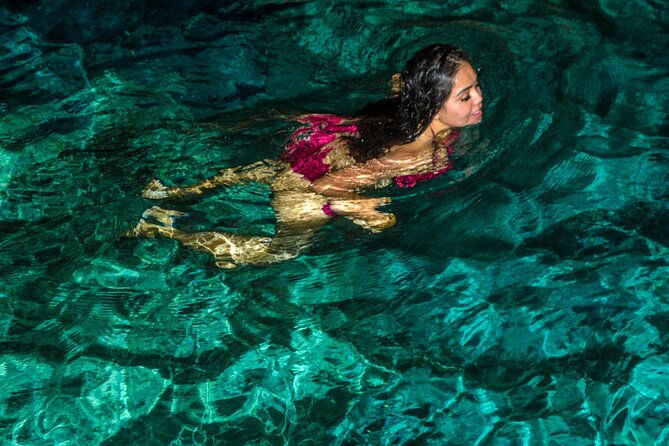 punta-cana-4-hours-tour-in-cueva-playa-horseback-riding