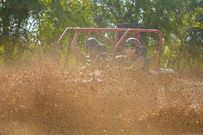 punta-cana-4-hours-tour-in-cueva-playa-horseback-riding