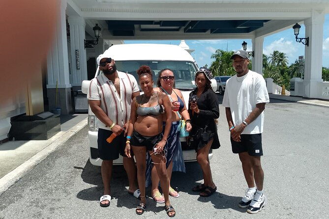 punta-cana-airport-transfers-shuttle-cap-cana-bavaro-uvero-alto