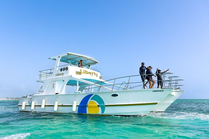 punta-cana-boat-cruise-and-snorkeling-with-open-bar