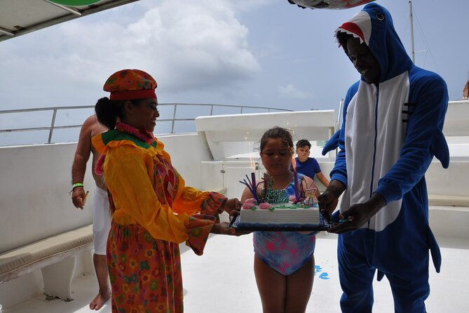 punta-cana-boat-cruise-and-snorkeling-with-open-bar