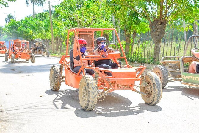 punta-cana-buggy-adventure-playa-macao-and-dune-with-safari