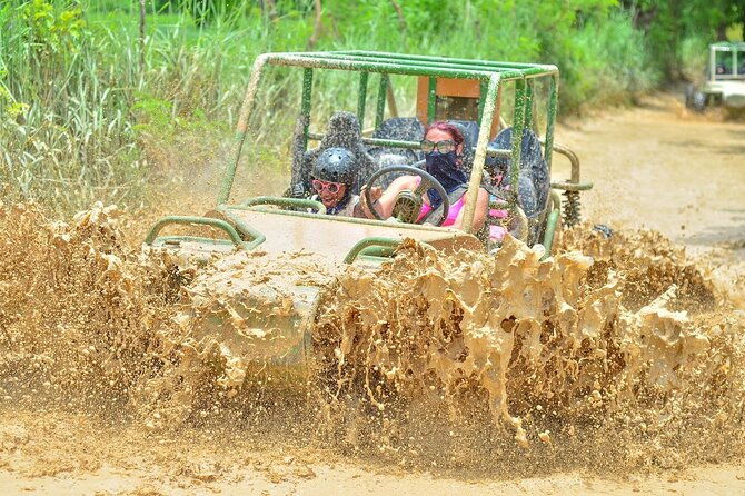 punta-cana-buggy-adventure-playa-macao-and-dune-with-safari