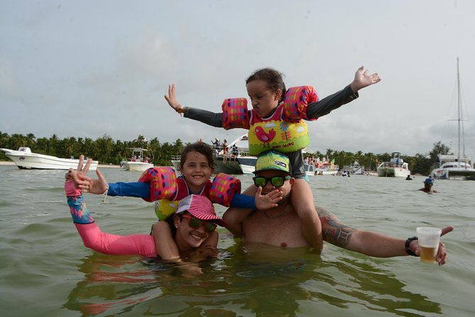 punta-cana-caribbean-party-boat-with-snorkeling