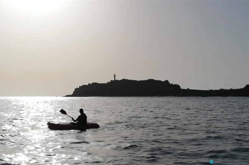 punta-de-teno-kayak-safari-overlooking-los-gigantes-cliffs
