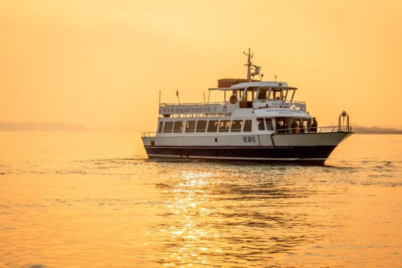 punta-sabbioni-venice-by-night-and-sunset-panoramic-cruise