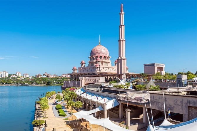 Putrajaya and Agricultural Heritage Park Tour - Key Points