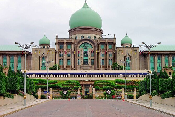 Putrajaya City Tour from Kuala Lumpur including Sightseeing Cruise - Exploring Putrajaya from Kuala Lumpur: An Honest Review of the City Tour with Lake Cruise