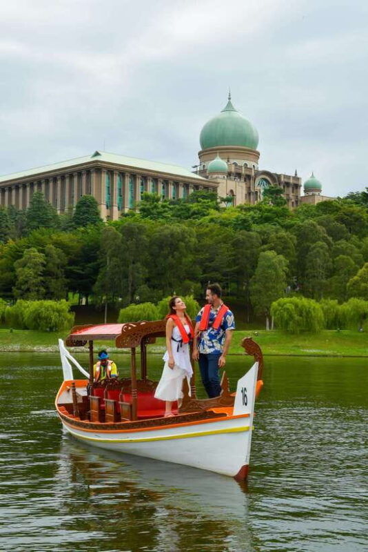 putrajaya-guided-tour-private
