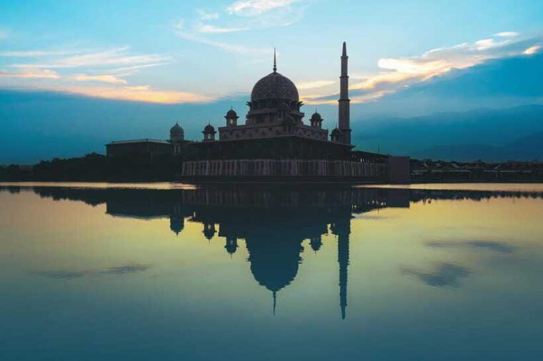 putrajaya-guided-tour-private