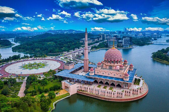 Putrajaya Private Tour From Kuala Lumpur - Key Points
