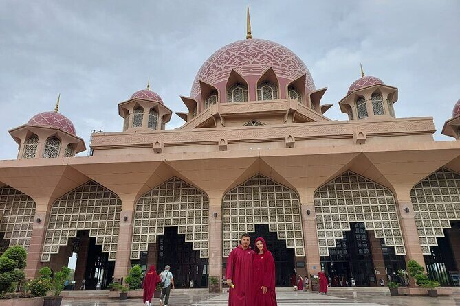 Putrajaya Tour From Kuala Lumpur - An Honest Look at the Putrajaya Tour from Kuala Lumpur