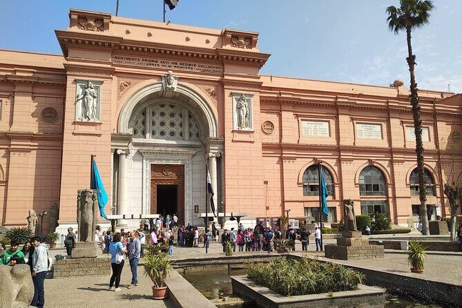 Pyramids of Giza & Museum & Bazaar from Cairo private - Authentic Insights from Travelers