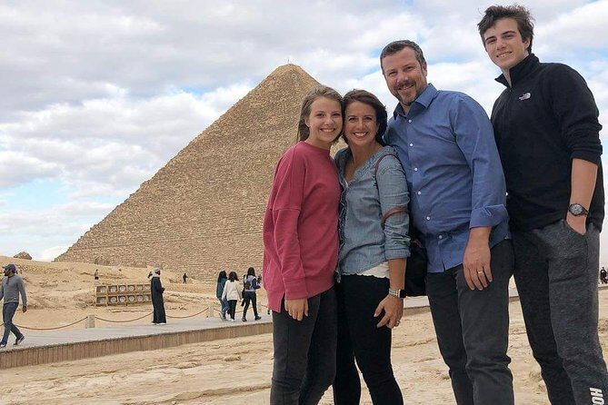 Pyramids, Sphinx, Museum of Antiquities, Grand Bazaar (Souq) - Private Day Tour - Key Points  
