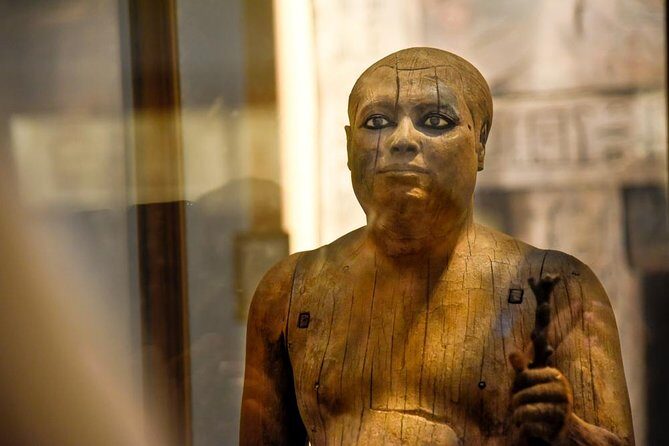Pyramids, Sphinx & Tourist Bazaar Tour from Cairo Airport - Who Is This Tour Best Suited For?