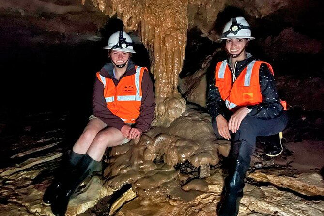 qaranahui-cave-and-qeswachaka-bridge-from-cusco