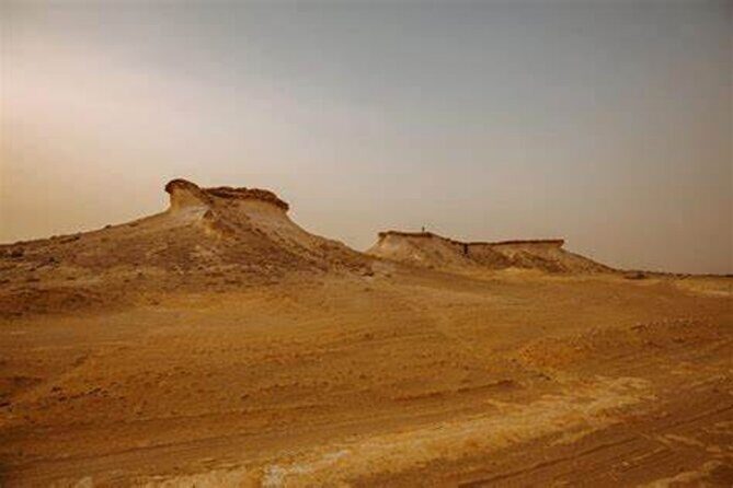 Qatar West Coast Zkreet Richard Sierra Camel Track Rock Formation - Key Points