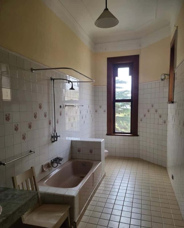 Qingdao Essence: Governor Mansion, Beer Museum & Handicrafts - A Closer Look at the Itinerary