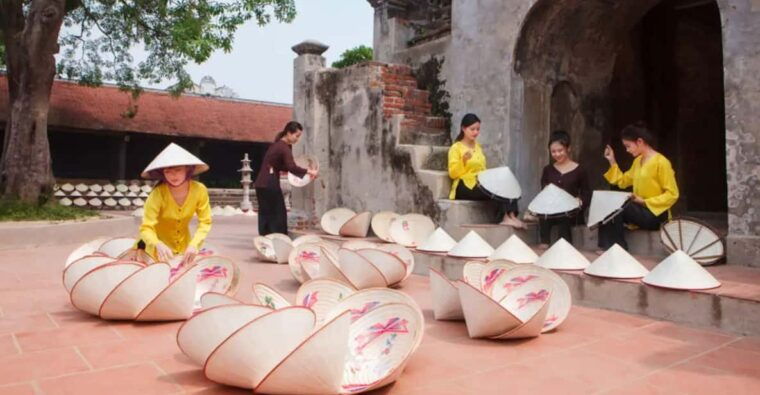 quang-phu-cau-incense-hat-village-with-train-street-1-2-day