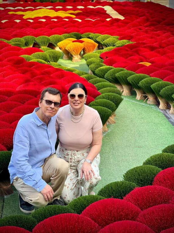 quang-phu-cau-incense-stick-village-conical-hat-village