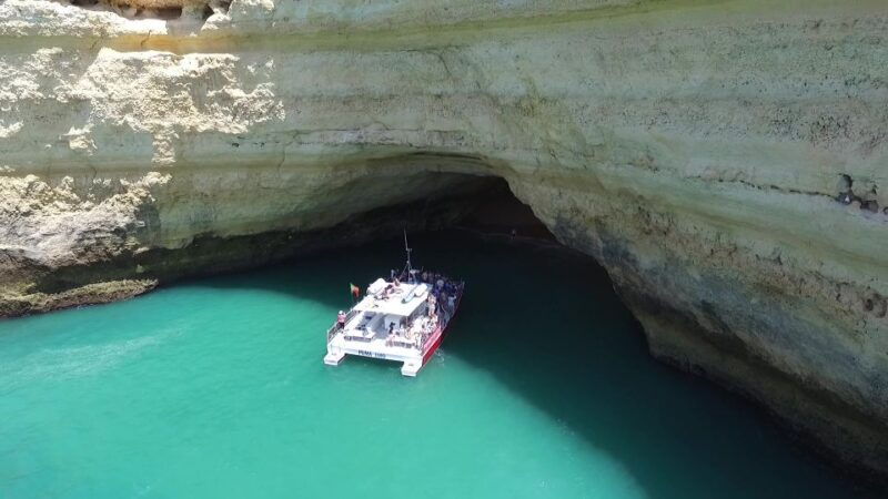 quarteira-benagil-cave-guided-catamaran-day-cruise-drink