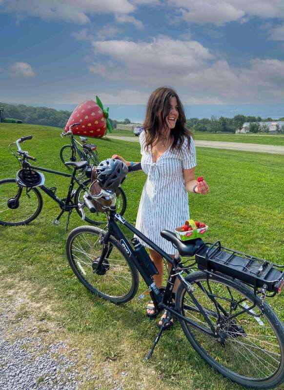 quebec-city-electric-bike-rental-on-ile-dorleans