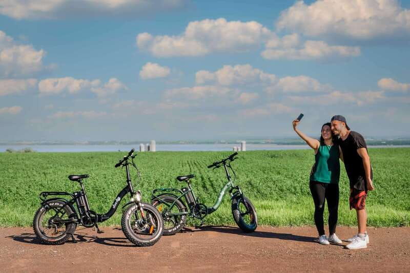 quebec-city-electric-bike-rental-on-ile-dorleans