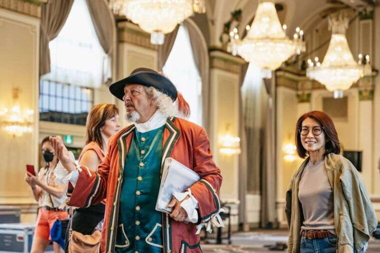 quebec-city-fairmont-le-chateau-frontenac-guided-tour