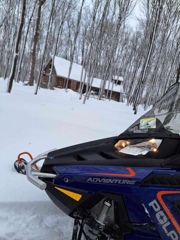 quebec-city-guided-snowmobile-tour