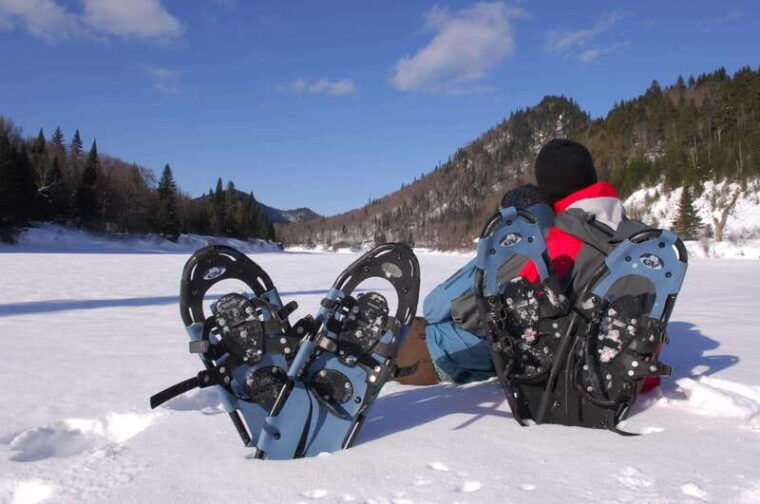 quebec-city-jacques-cartier-national-park-snowshoeing-tour