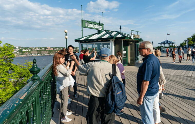 quebec-city-old-quebec-walking-tour-with-funicular-ride